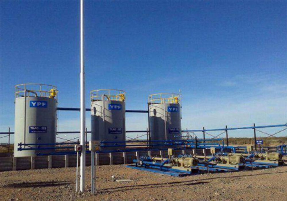 Gobernadores petroleros piden a Macri que explique qu� har� con YPF
