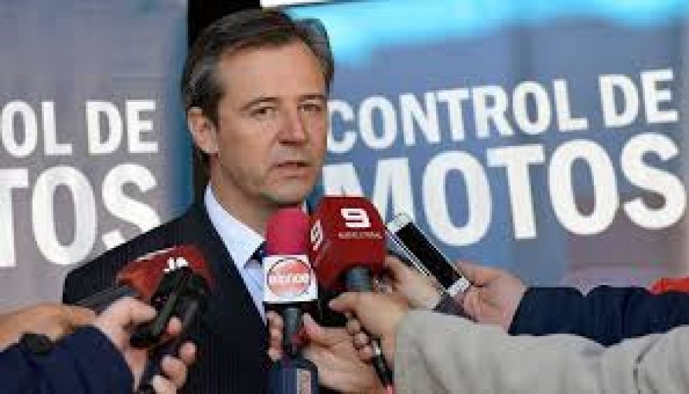 Bahl se refiri� a los �desaf�os de la econom�a que viene� para el futuro Gobierno 