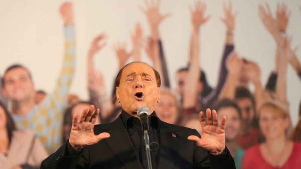 Luego de tres aos, reapareci Berlusconi
