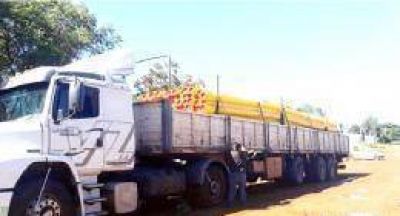 Llegaron ca�os para la red troncal de gas natural en Paso de los Libres