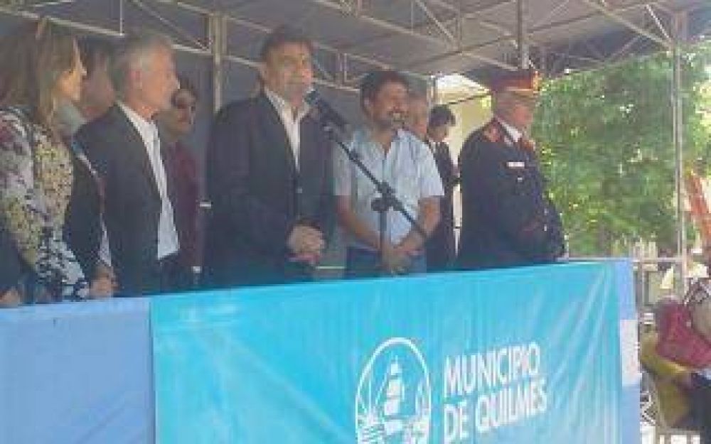 Quilmes: Guti�rrez apoy� a Scioli en su �ltimo acto como Intendente