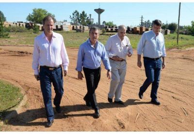 Bordet y Urribarri quieren articular obras de infraestructura con Scioli si es presidente