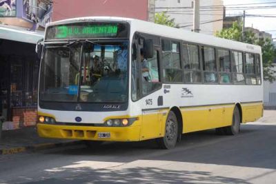 Comenz� a regir el aumento del pasaje de colectivo