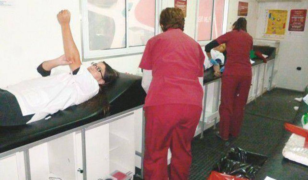 La donaci�n de sangre pas� de 50 a 2500 casos en diez a�os