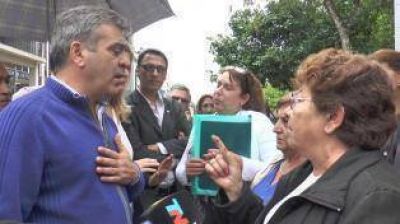 Videos: Cano fue increpado por los manifestantes en Concepci�n
