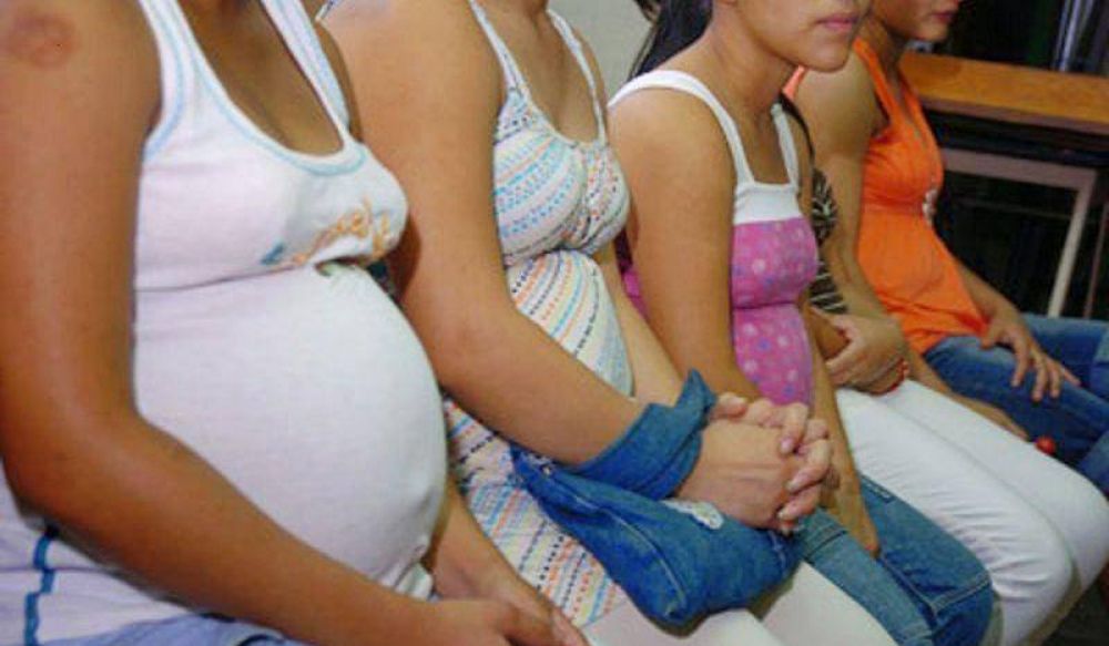 Ciudad: Fallo obliga dar apoyo a alumnas embarazas