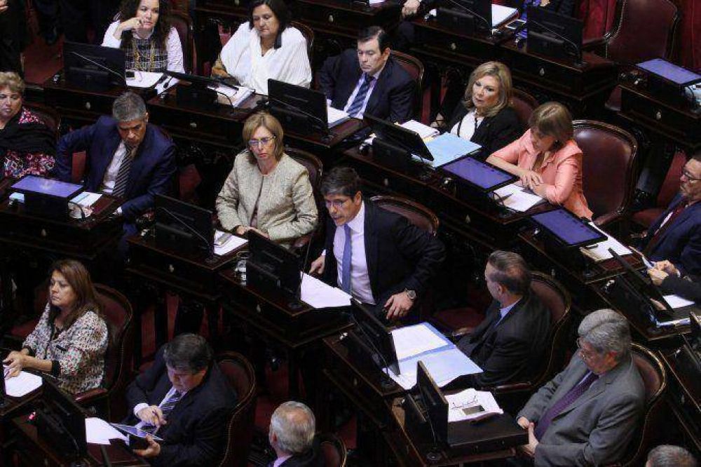 Avanza en el senado el proyecto para investigar complicidades econ�micas con la dictadura