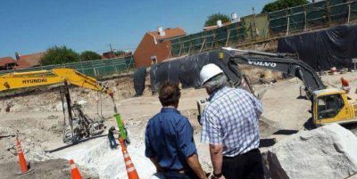 Pulti recorri� la obra del nuevo Centro de Abastecimiento de Agua Almafuerte