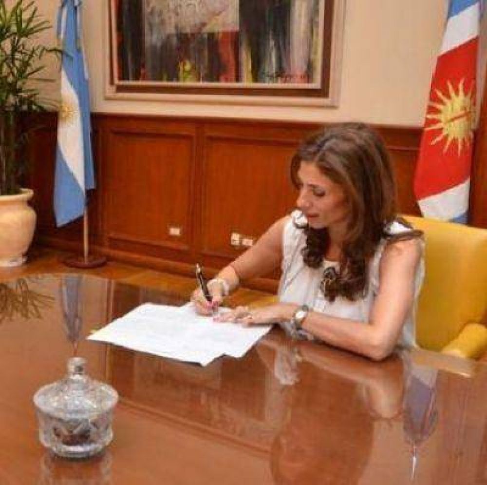 La Gobernadora autoriz� la puesta en marcha de importantes obras en la provincia