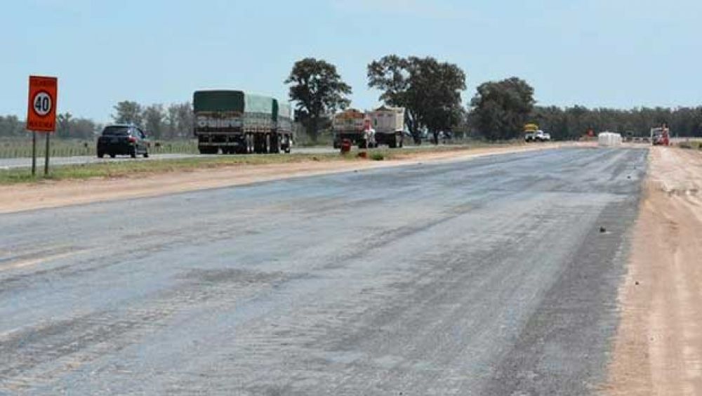 Autorizan el inicio de la construcci�n de viviendas, escuelas y obras viales