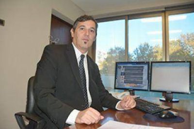 Especialista local recomienda invertir en acciones de energ�ticas y exportadoras