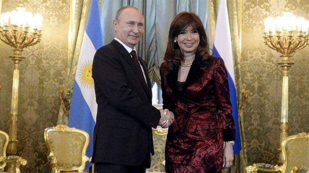 Cristina Kirchner recibe a la titular del Senado de Rusia en Casa de Gobierno