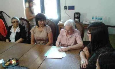 Firmaron el boleto para la compra del Centro de Investigaci�n y Posgrado de la Facultad de Derecho
