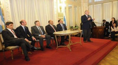 El Estado trabaja en una agenda con el sector productivo