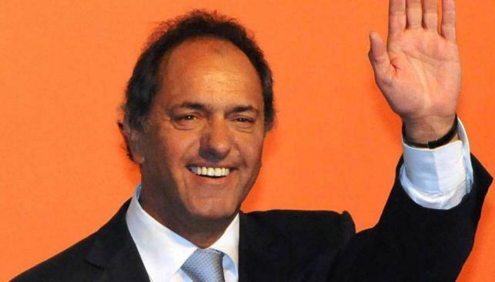 Scioli busca votos en C�rdoba