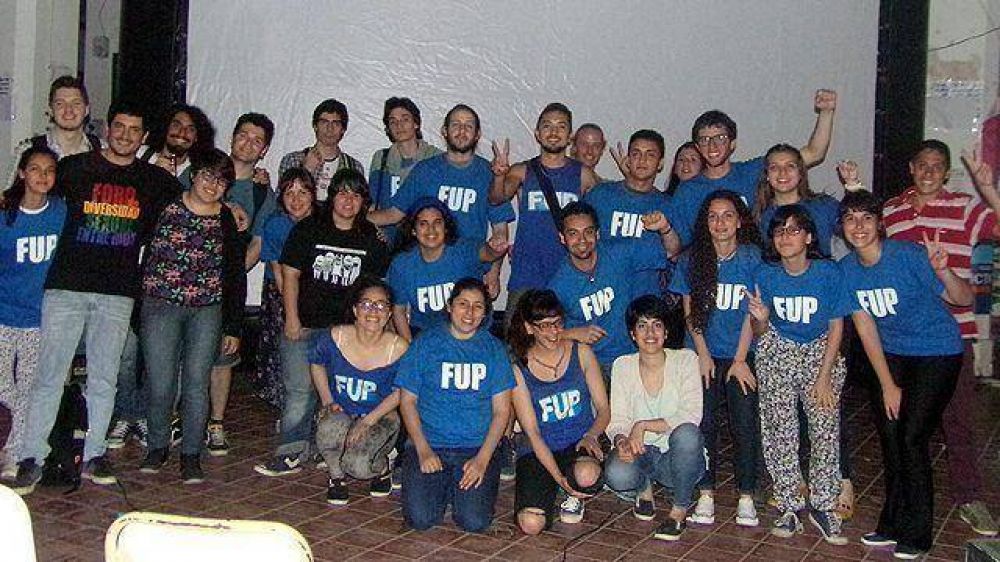 El kirchnerismo retuvo el centro de estudiantes de Trabajo Social	