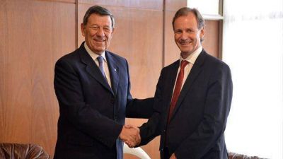Bordet proyecta una agenda com�n y mantener buenos t�rminos con Uruguay