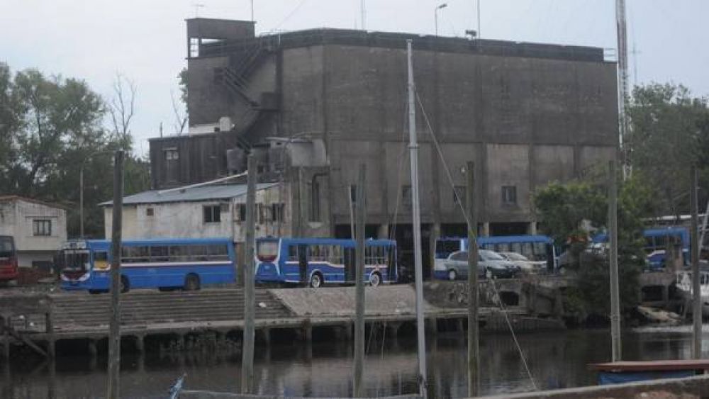 Denuncian que el Puerto de San Isidro est� abandonado y hay zonas usurpadas