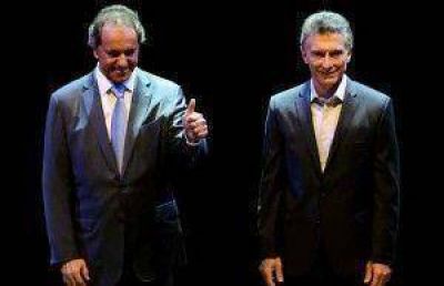 Ajuste, devaluaci�n y reactivaci�n, los ejes de la discusi�n econ�mica