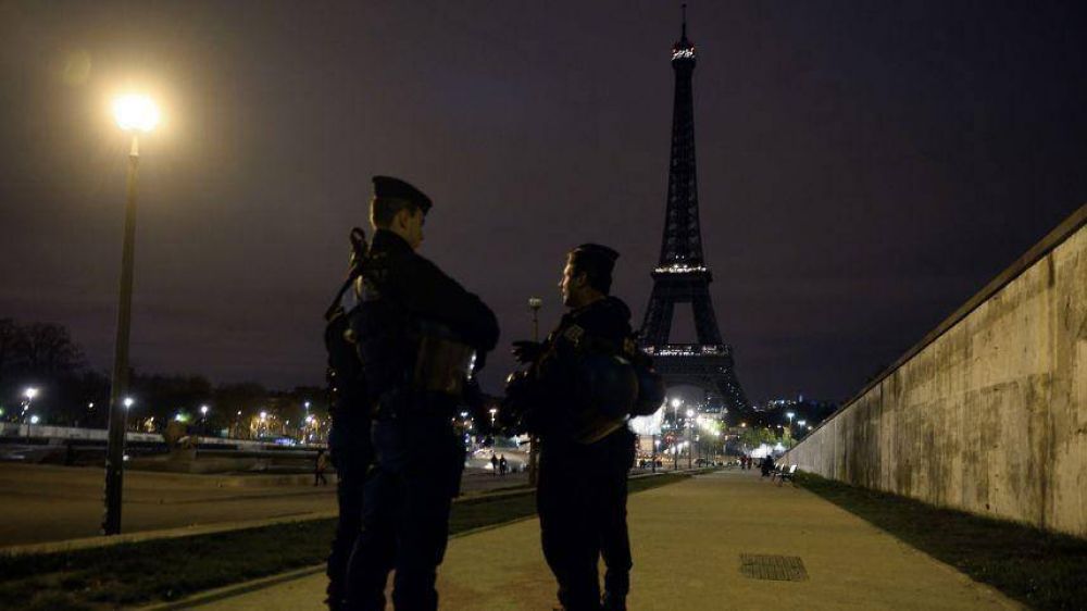 La comunidad judía de París suspendió sus actividades por respeto a las víctimas