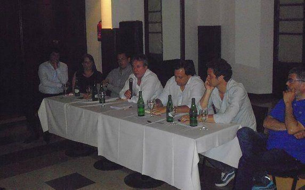 Peirano explic la agenda del desarrollo de Scioli en San Isidro