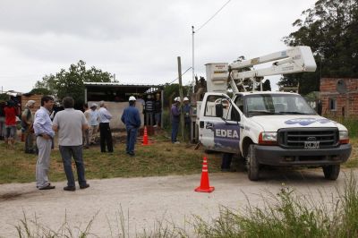 Diez a�os de electricidad segura con el Programa �H�bitat y Ciudadan�a�