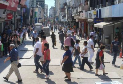 �Dulce espera� en la peatonal: tres meses de atraso en el pago