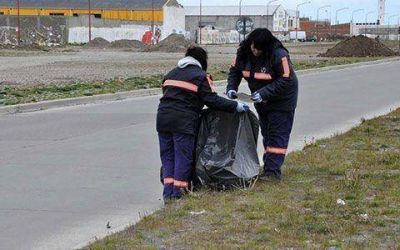 Construcci�n de veredas y limpieza en Avda. Balb�n