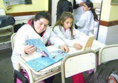 Natalia Alderisi: �Los 180 d�as de clases no existen�