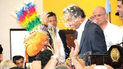 En su visita a Or�n, Scioli prometi� ampliar las fuerzas de seguridad en la frontera norte