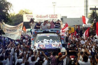 Scioli mete un hat trick de campa�a: C�rdoba, Mendoza y San Juan