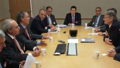 Schiaretti inici� su gira por EE.UU. en el Departamento de Estado