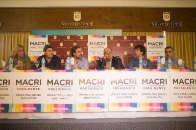 Arroyo: �el futuro est� de la mano de Mauricio Macri�