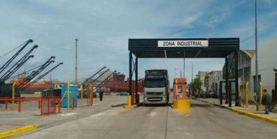 Nuevas medidas de seguridad y control para sector industrial del puerto