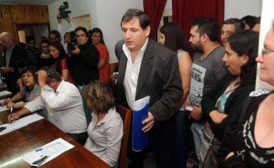 Santa Rosa: a la oposici�n le falt� un voto para suspender a Salgado