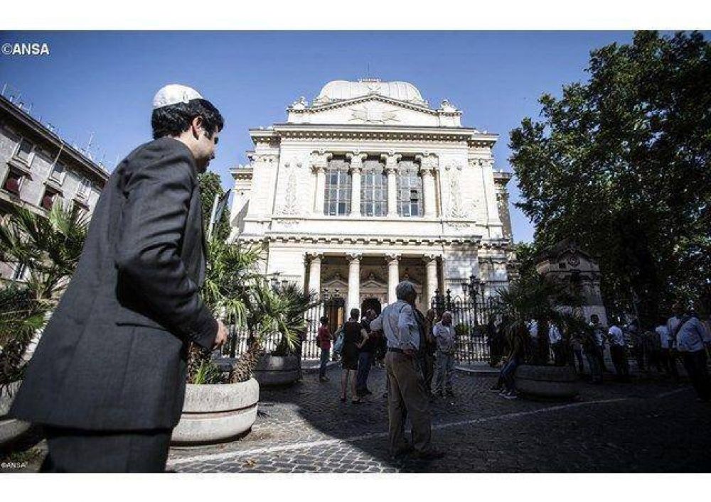 El Papa Francisco visitará la Sinagoga de Roma