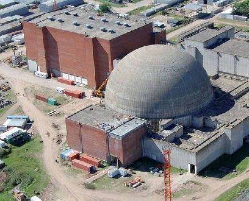 Eval�an instalar una Planta Nuclear en Bah�a