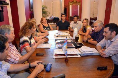 Fabi�n R�os y Any Pereyra mantuvieron un positivo encuentro con representantes de comparsas