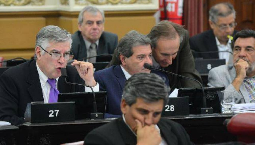 Con críticas a Mestre, Unión por Córdoba aprobó el Presupuesto 2016