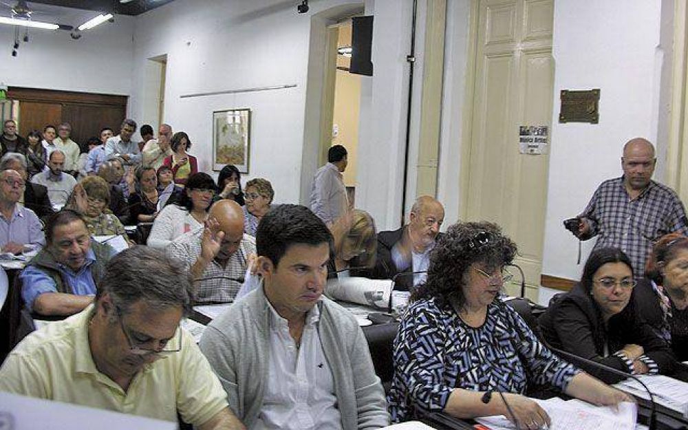 Aprobaron una pr�rroga para presentar el Presupuesto 2016