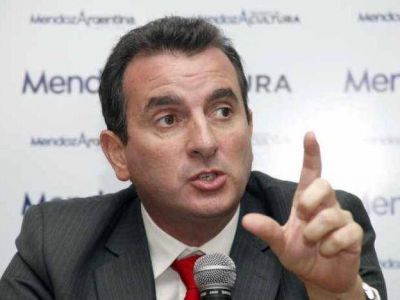 P�rez dijo que se retira de la pol�tica 
