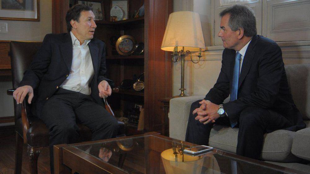 Tras los dichos de Gay, el intendente confirm� que decidi� desafectar a personal temporario