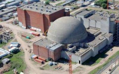 Estudian instalar una central nuclear en Bah�a Blanca