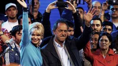 Scioli: con la estrategia del miedo y la demonizaci�n de Macri