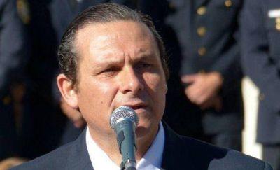 Etchevarren a los fiscales: �Son una lacra, c�nicos que cobran fortunas y no hacen nada�