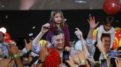 La primera vuelta marc� un quiebre en la estrategia de Scioli y fortaleci� a Macri