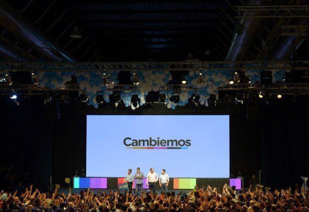 Los primeros resultados desataron una fiesta en el b�nker de Cambiemos