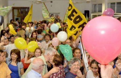 Ricardo Colombi adelant� que Macri podr�a llegar el jueves a Mercedes