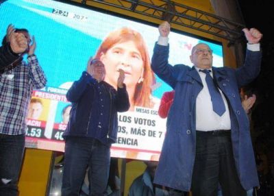 Arroyo: �Comienza una nueva p�gina en la historia de nuestro pa�s�