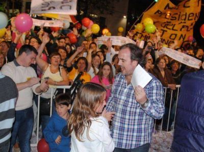 Giri: �Argentina tiene que reencontrarse como sociedad�